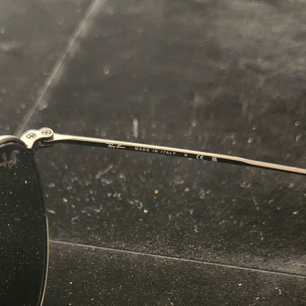 Ray-Bans Subglasses - Picture 3 of 4